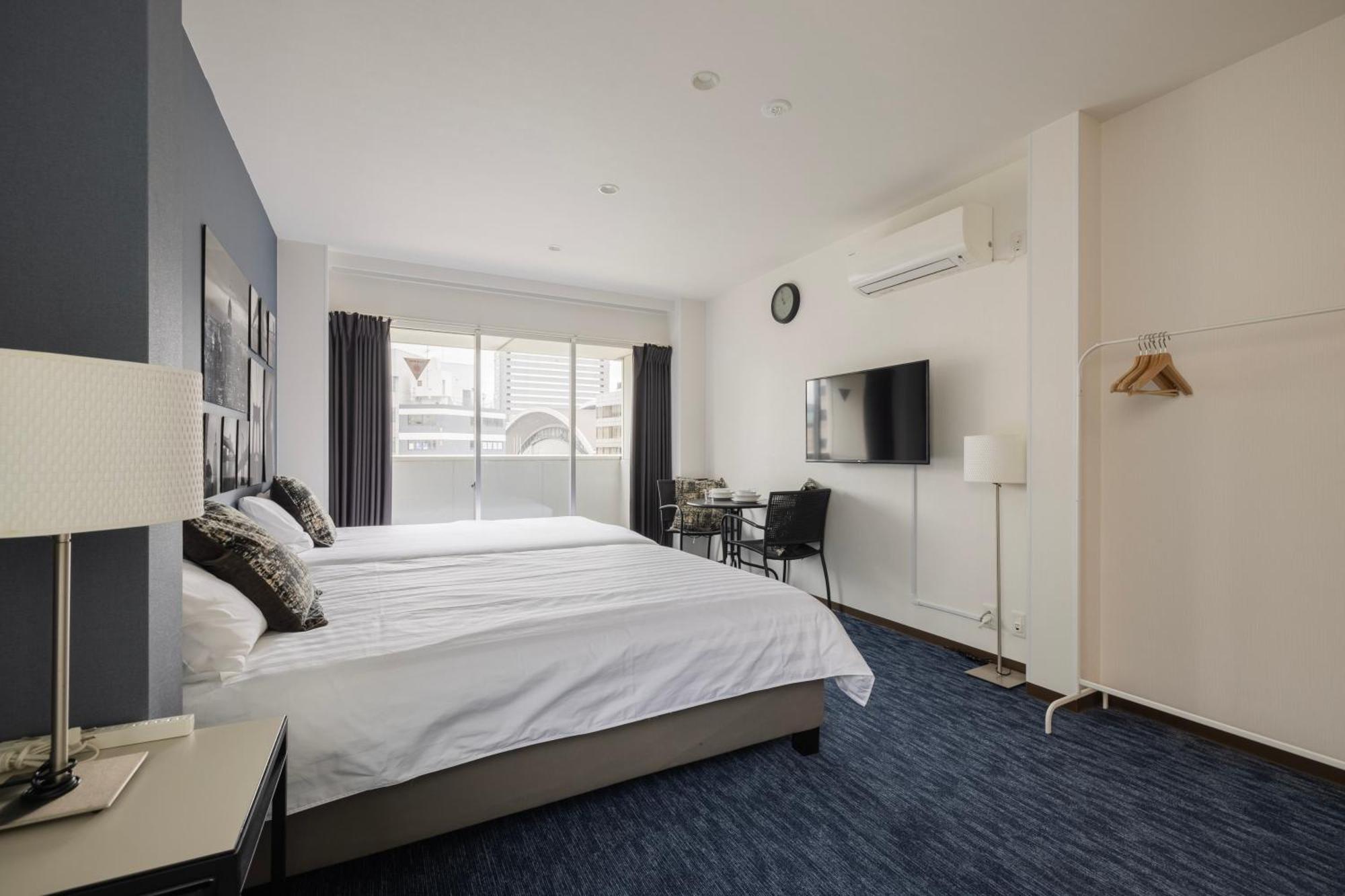 Namba Garden Square Apartment Osaka Exterior photo